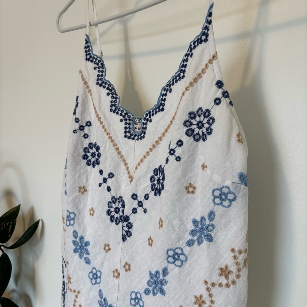Mi Ami White Bohemian Embroidered Sleeveless Cami Top Size S - Picture 2 of 7
